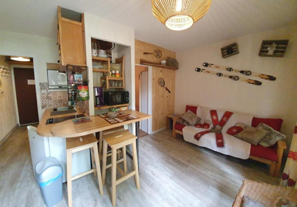 T2 Centre Avec Jardinet Apartman Bagnères-de-Luchon Kültér fotó